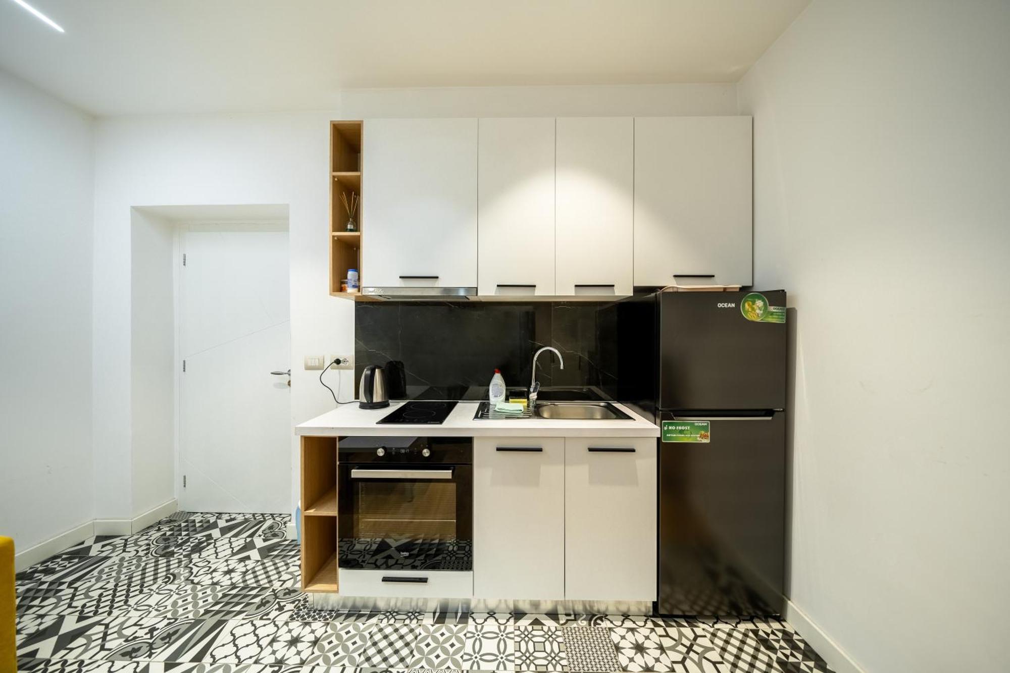 Cosy Urban Central Apartment Tirana Exterior photo