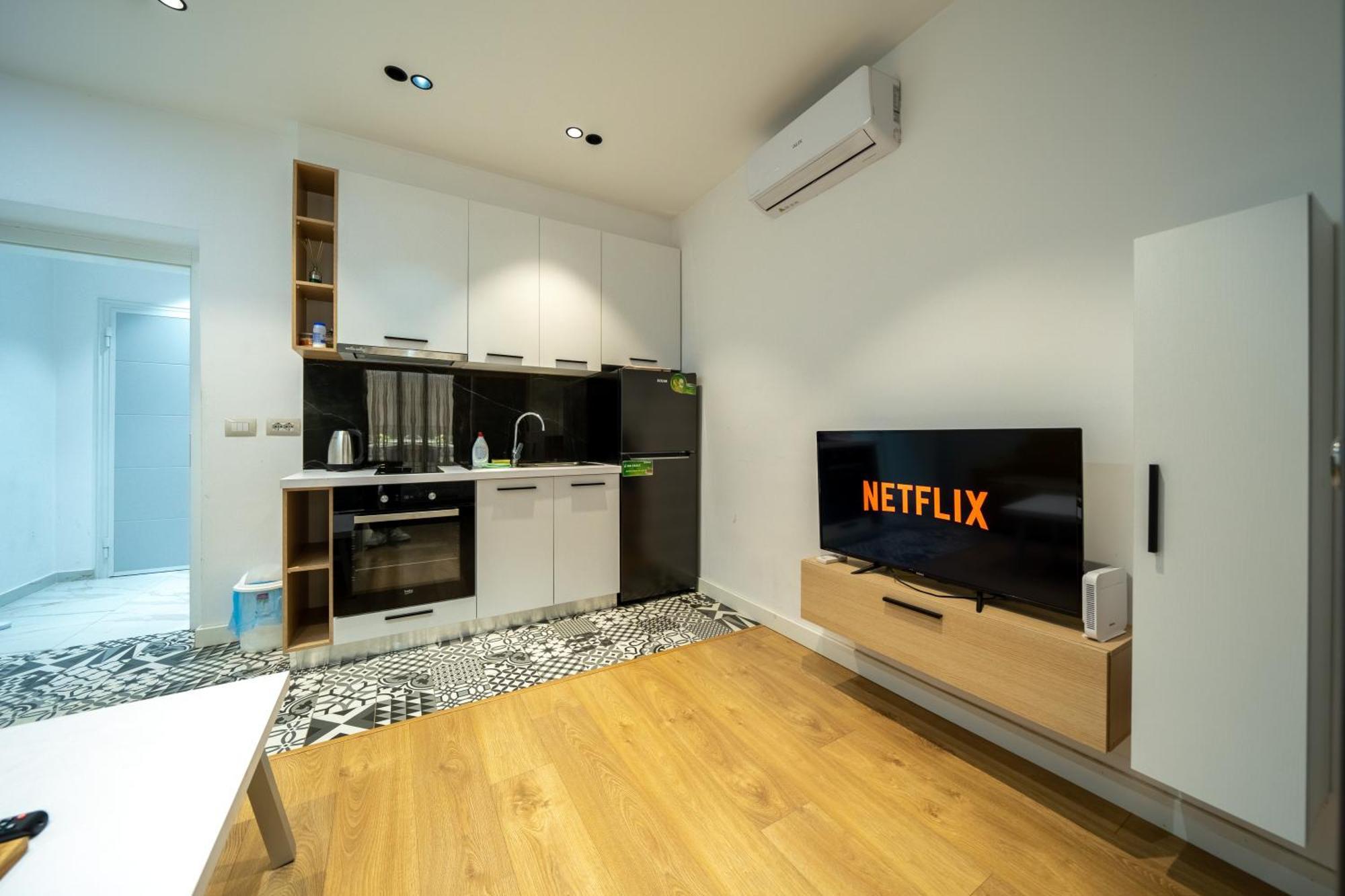 Cosy Urban Central Apartment Tirana Exterior photo